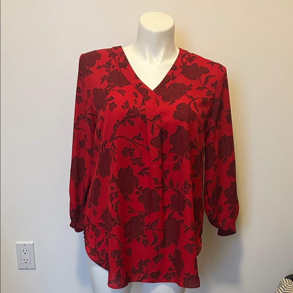 Apt. 9 Red Floral Blouse Size XL